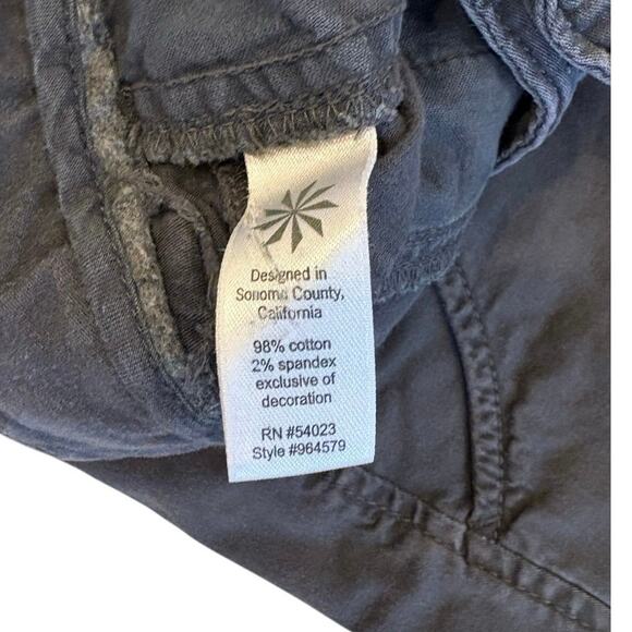 Woman's Athleta Athletic Running Gym Shorts Navy Size 8 RN54023 READ - Picture 3 of 5